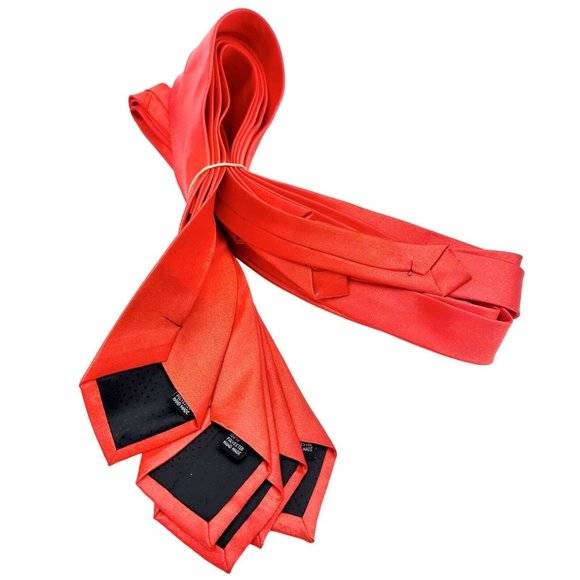 Fifty Shades of Gray Neckties Set of 5 Red Satin NEW - Picture 2 of 3